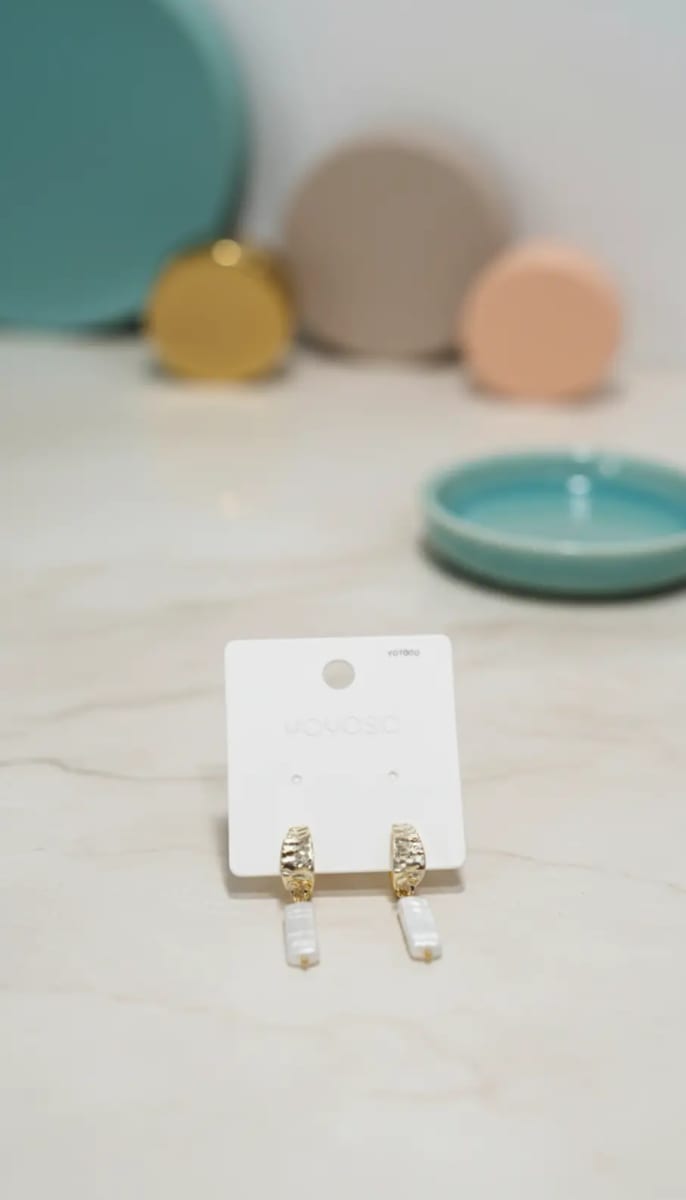 Aretes Dorados Sutiles para Mujer YOYOSO