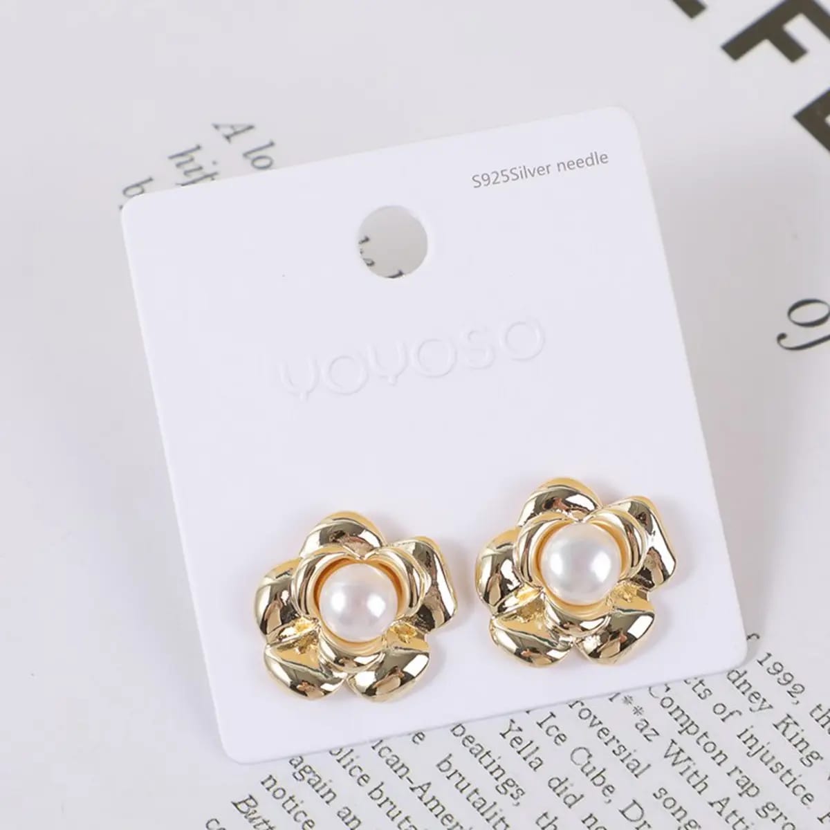 Aretes dorados en forma de flor para mujer YOYOSO