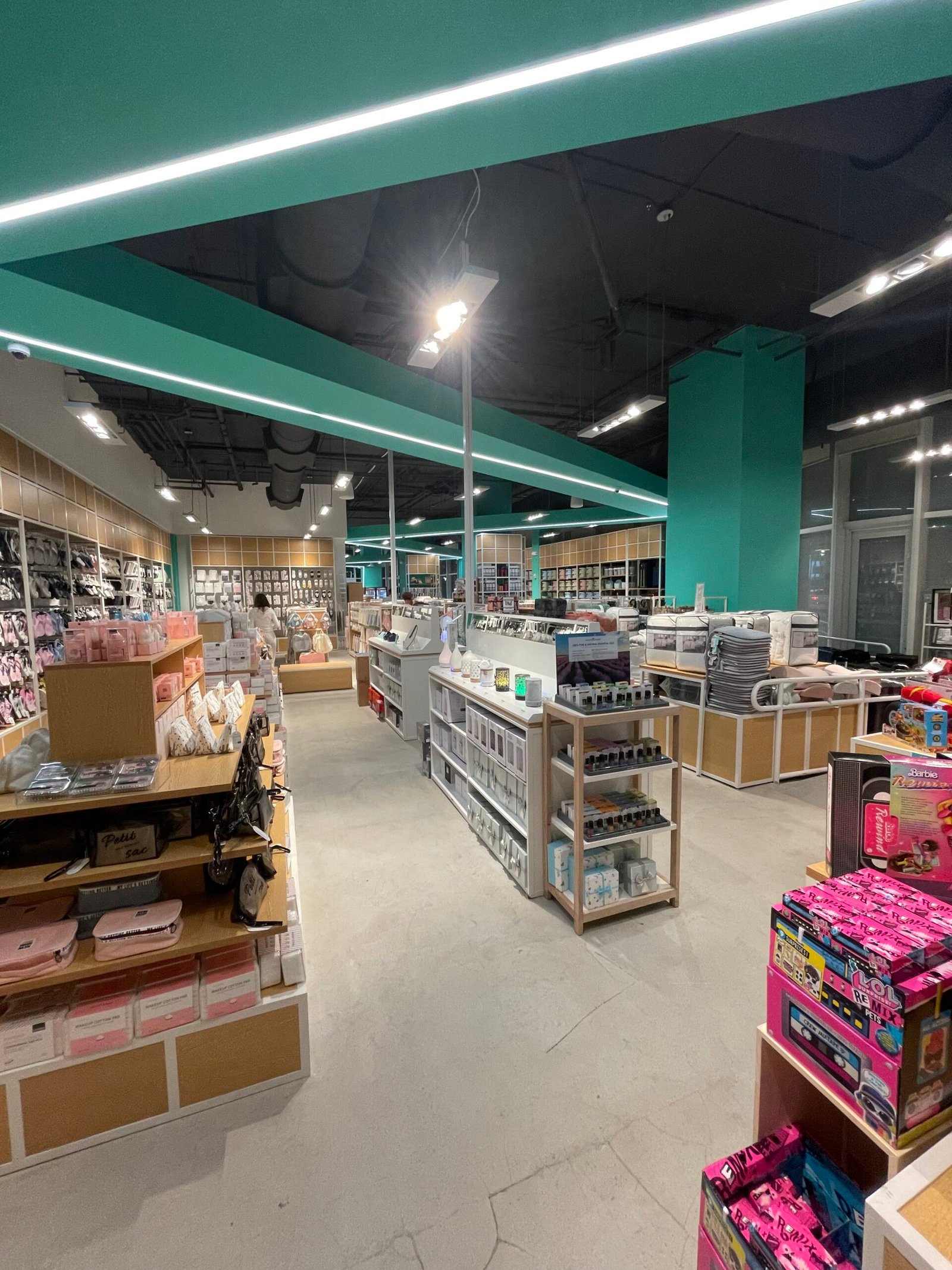 De Compras Con Estilo Explorando La Nueva Tienda De YOYOSO En Lincoln