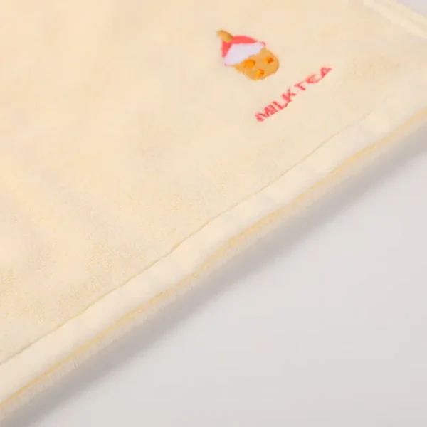 Toalla Infantil Beige "Fruit Milk Tea" - Imagen 3