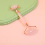 Masajeador de Rodillo de Cristal Rosa con Varilla Acrílica - Imagen 3