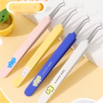 Pinza Portátil con Punta de Gancho Cute Series – Removedor de Acné