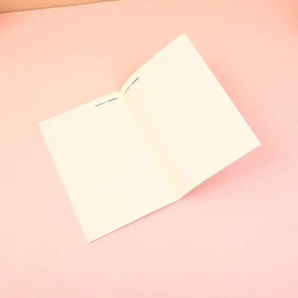 Cuaderno Tomarmon Series A5 con Costura y Líneas Horizontales 30 Hojas - Imagen 3