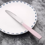 Cuchillo de Mesa Color Rosa – Estilo Moderno y Elegante