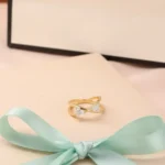 Anillo Dorado Sutil para Mujer YOYOSO